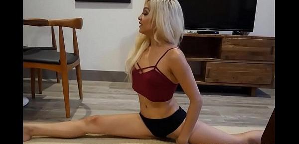  Flexible Girl Seduced by Her Step Brother - Pervlove.com